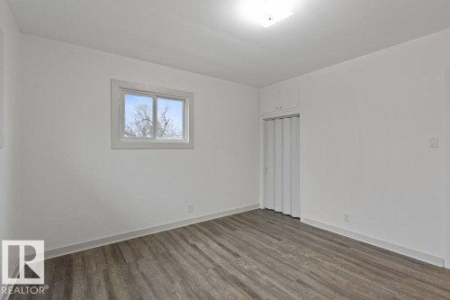 4206 50 Avenue, Camrose, AB - Indoor Photo Showing Other Room