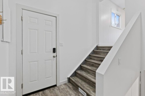 4206 50 Avenue, Camrose, AB - Indoor Photo Showing Other Room