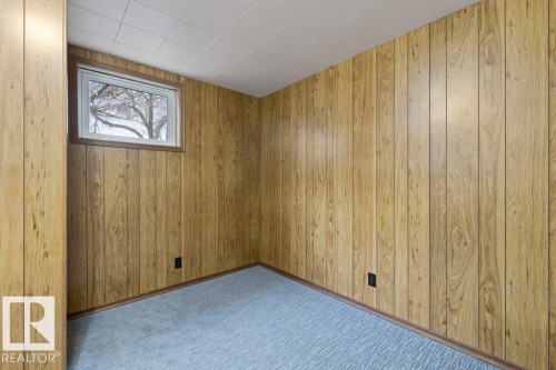 4206 50 Avenue, Camrose, AB - Indoor Photo Showing Other Room