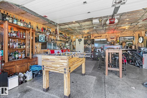 10823 125 Street, Edmonton, AB - Indoor Photo Showing Garage