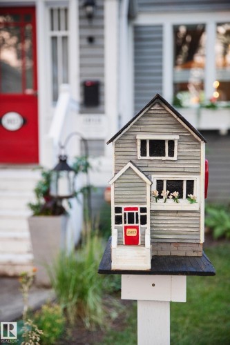 10823 125 Street, Edmonton, AB - Outdoor