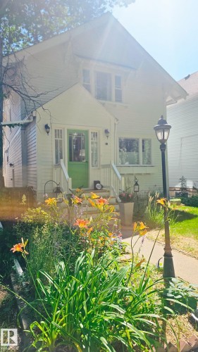 10823 125 Street, Edmonton, AB - Outdoor