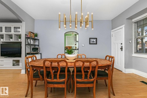 10823 125 Street, Edmonton, AB - Indoor Photo Showing Dining Room