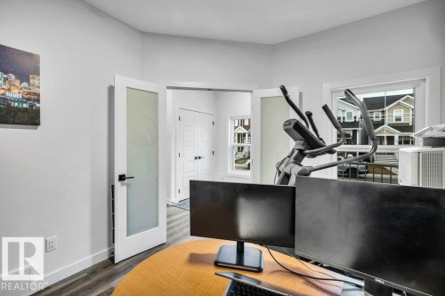 560 Stout Bend, Leduc, AB - Indoor