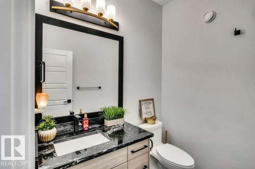 560 Stout Bend, Leduc, AB - Indoor Photo Showing Bathroom