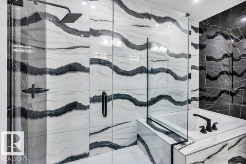 560 Stout Bend, Leduc, AB - Indoor Photo Showing Bathroom