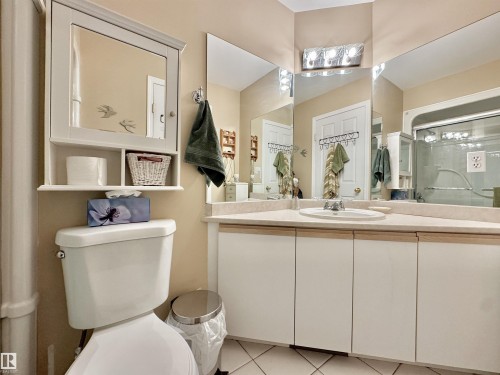 3772 30 Street, Edmonton, AB - Indoor Photo Showing Bathroom