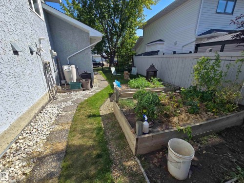 3772 30 Street, Edmonton, AB - Outdoor