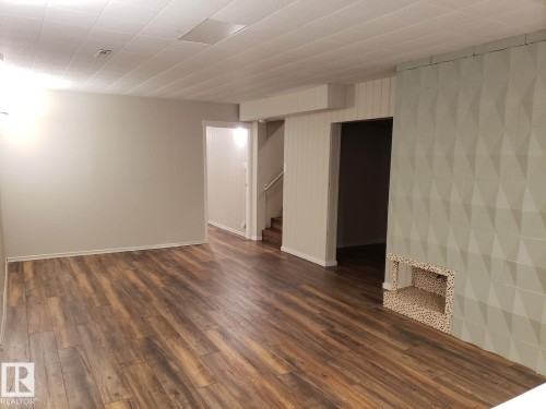 10707 129 Street, Edmonton, AB - Indoor Photo Showing Other Room