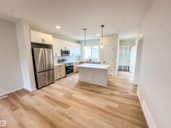 107 BRICKYARD Drive  Stony Plain, AB T7Z 0P2