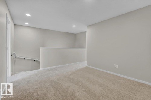 10 Hunter Place, Spruce Grove, AB - Indoor Photo Showing Other Room