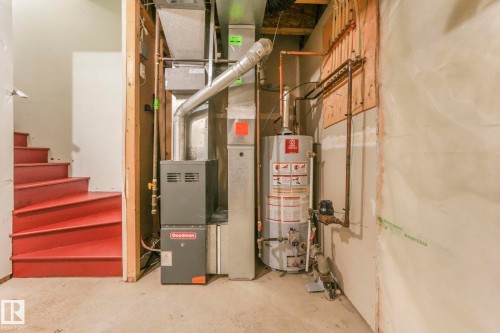 28 8304 11 Avenue, Edmonton, AB - Indoor Photo Showing Basement