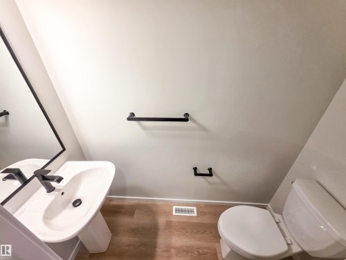 85 Brickyard Drive, Stony Plain, AB - Indoor Photo Showing Bathroom