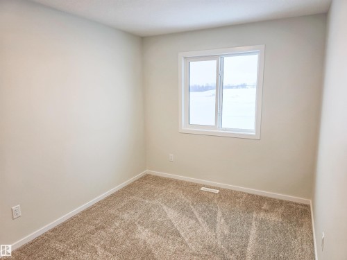 85 Brickyard Drive, Stony Plain, AB - Indoor Photo Showing Other Room