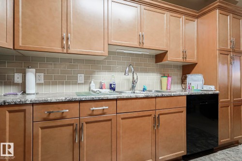 116 4450 Mccrae Avenue Nw, Edmonton, AB - Indoor Photo Showing Kitchen With Double Sink