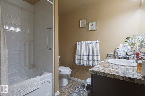 116 4450 Mccrae Avenue Nw, Edmonton, AB - Indoor Photo Showing Bathroom