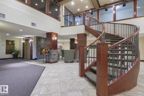 116 4450 Mccrae Avenue Nw, Edmonton, AB - Indoor Photo Showing Other Room