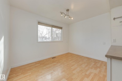 161 Royal Road, Edmonton, AB - Indoor Photo Showing Other Room