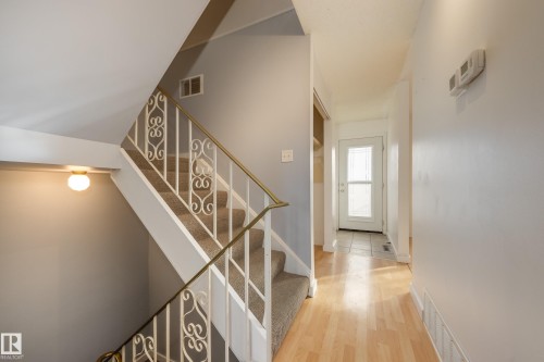 161 Royal Road, Edmonton, AB - Indoor Photo Showing Other Room