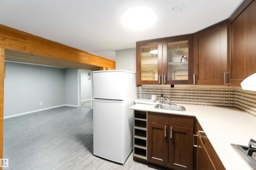 17 Ross Drive, Fort Saskatchewan, AB - Indoor