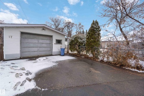 17 Ross Drive, Fort Saskatchewan, AB - Outdoor