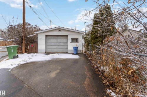 17 Ross Drive, Fort Saskatchewan, AB - Outdoor