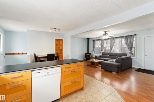 17 Ross Drive, Fort Saskatchewan, AB - Indoor