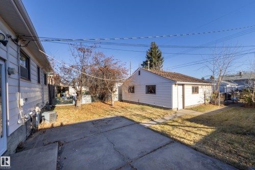 7315 83 Street, Edmonton, AB - Outdoor