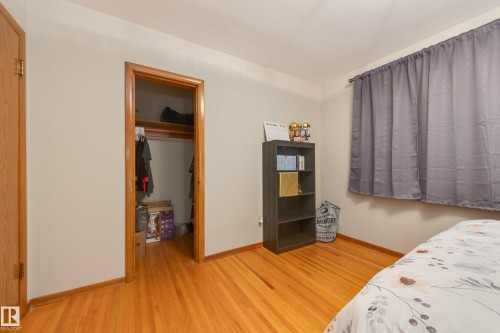 7315 83 Street, Edmonton, AB - Indoor Photo Showing Bedroom