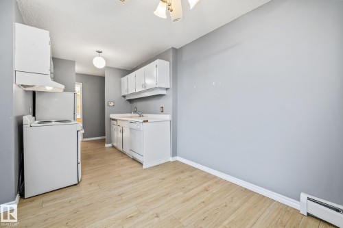 805 12141 Jasper Avenue, Edmonton, AB - Indoor