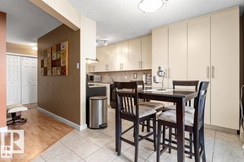 701 10155 114 Street, Edmonton, AB - Indoor Photo Showing Dining Room