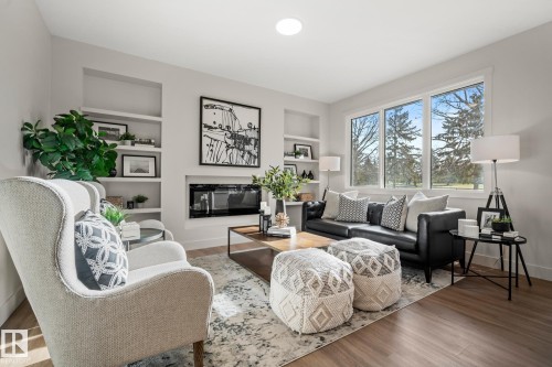 10 Grayson Green, Stony Plain, AB - Indoor Photo Showing Living Room With Fireplace