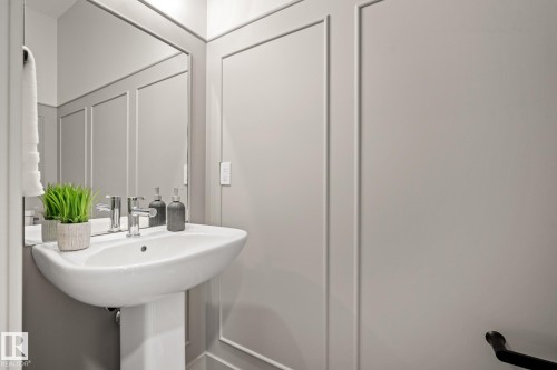 10 Grayson Green, Stony Plain, AB - Indoor Photo Showing Bathroom