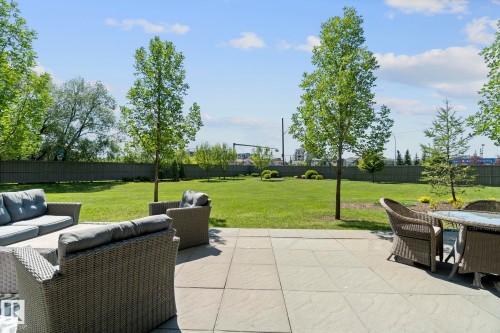213 11080 Ellerslie Road, Edmonton, AB - Outdoor