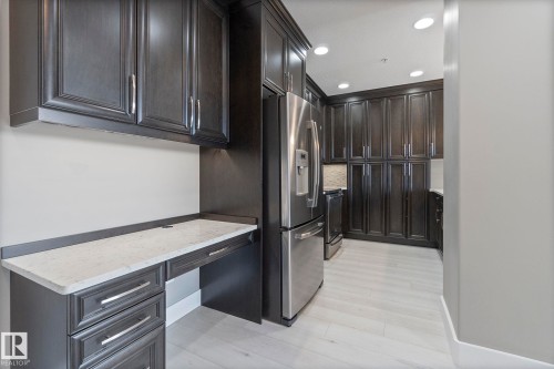 213 11080 Ellerslie Road, Edmonton, AB - Indoor