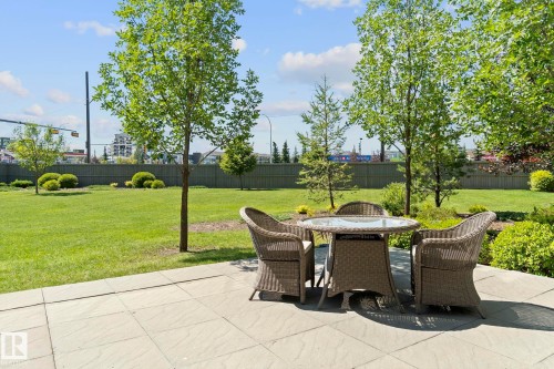 213 11080 Ellerslie Road, Edmonton, AB - Outdoor