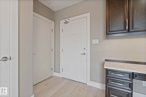 213 11080 Ellerslie Road, Edmonton, AB - Indoor Photo Showing Other Room