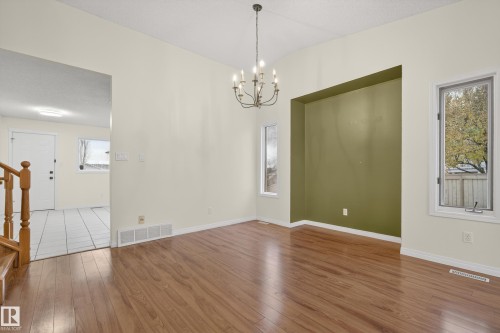 6520 154 Avenue, Edmonton, AB - Indoor Photo Showing Other Room