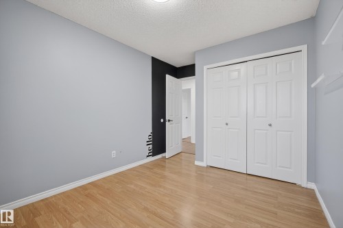 6520 154 Avenue, Edmonton, AB - Indoor Photo Showing Other Room