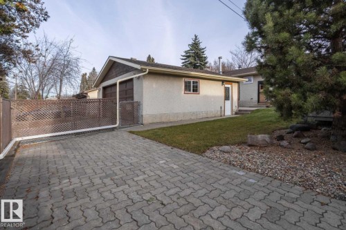 9124 167 Street, Edmonton, AB - Outdoor