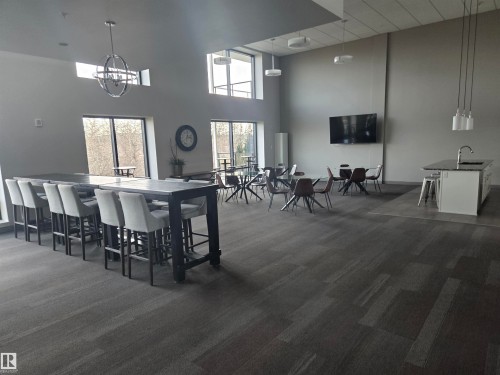 736 200 Bellerose Drive, St. Albert, AB - Indoor Photo Showing Dining Room