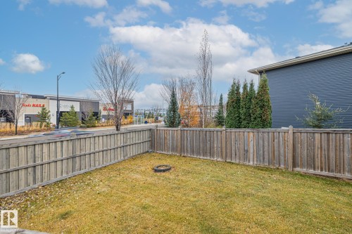 17504 13 Avenue, Edmonton, AB - Outdoor