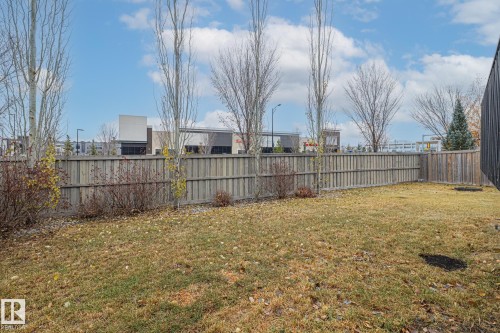 17504 13 Avenue, Edmonton, AB - Outdoor