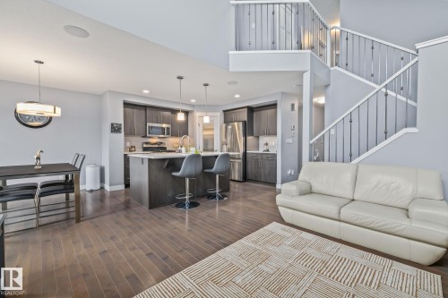 17504 13 Avenue, Edmonton, AB - Indoor