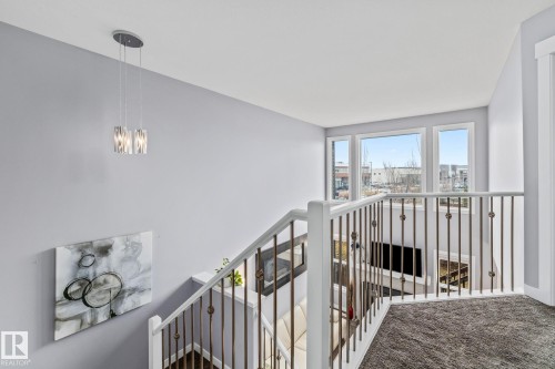 17504 13 Avenue, Edmonton, AB - Indoor Photo Showing Other Room