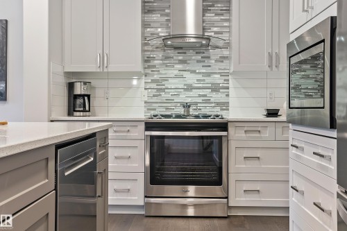 2140 Koshal Way, Edmonton, AB - Indoor Photo Showing Kitchen With Upgraded Kitchen