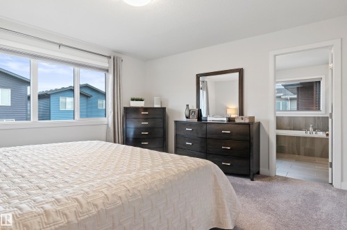 2140 Koshal Way, Edmonton, AB - Indoor Photo Showing Bedroom