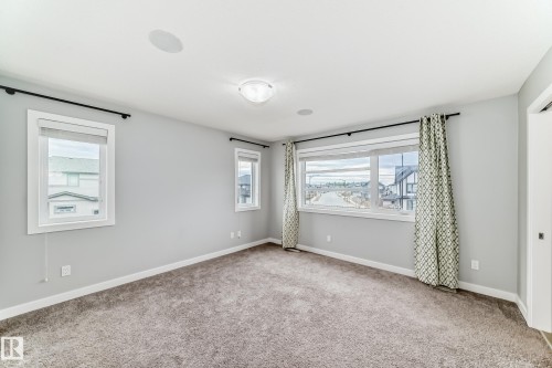 2033 Cavanagh Drive, Edmonton, AB - Indoor Photo Showing Other Room