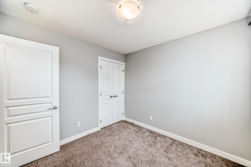 2033 Cavanagh Drive, Edmonton, AB - Indoor Photo Showing Other Room