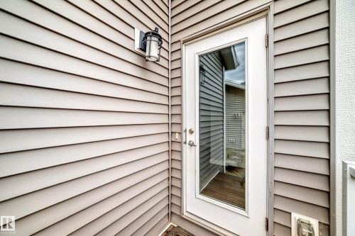 2033 Cavanagh Drive, Edmonton, AB - Outdoor